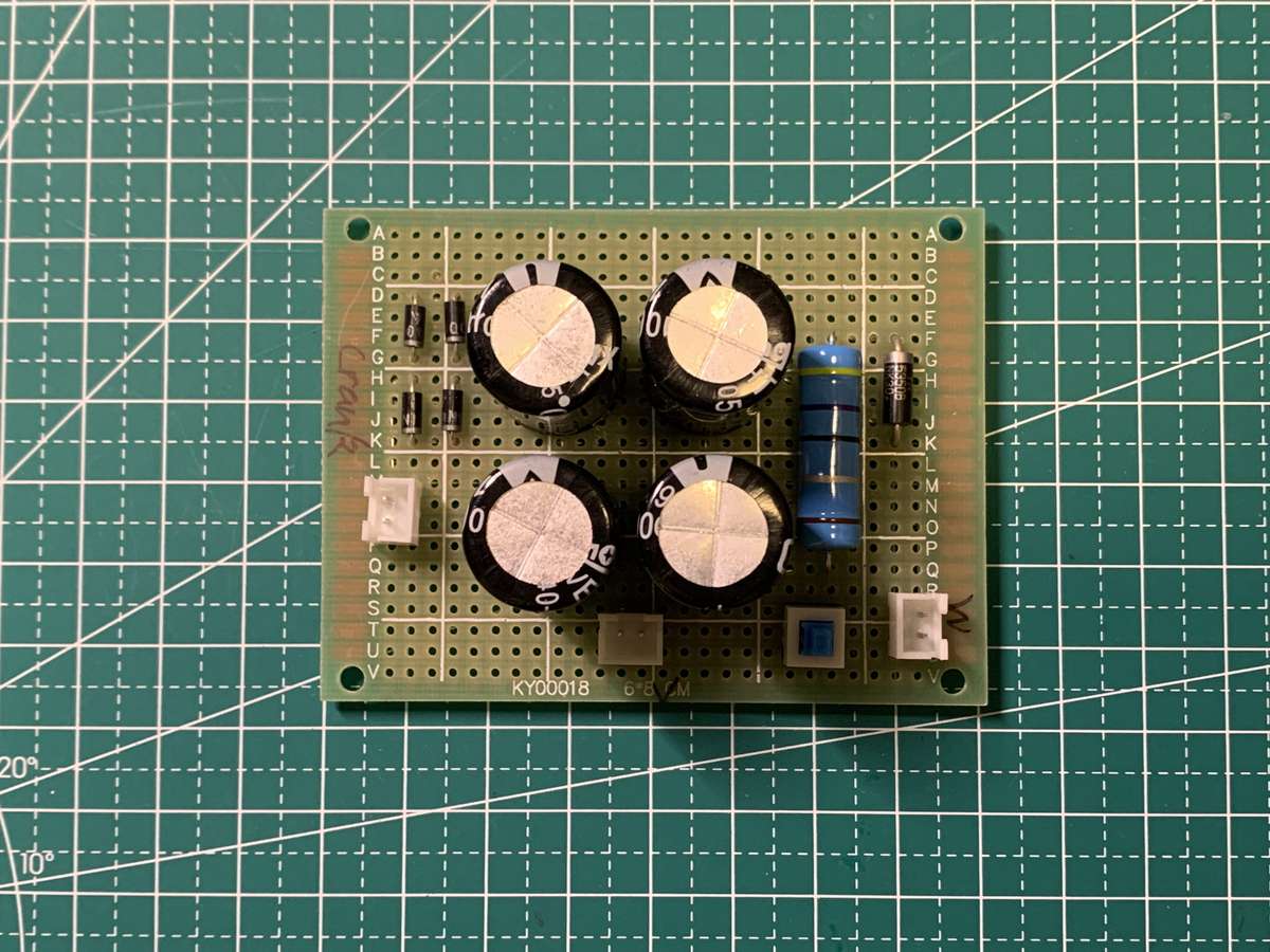 finnished circuit on prototype board