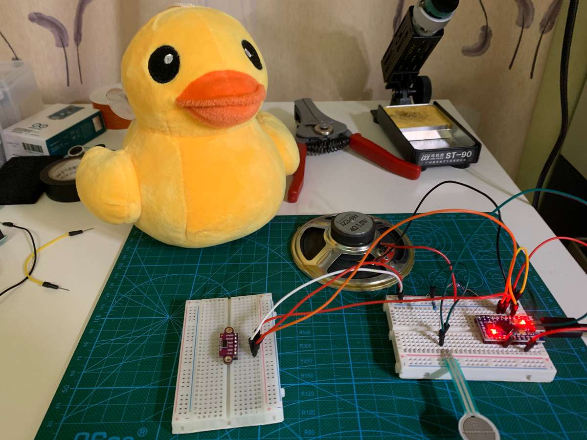 toy duck with the circuit inside